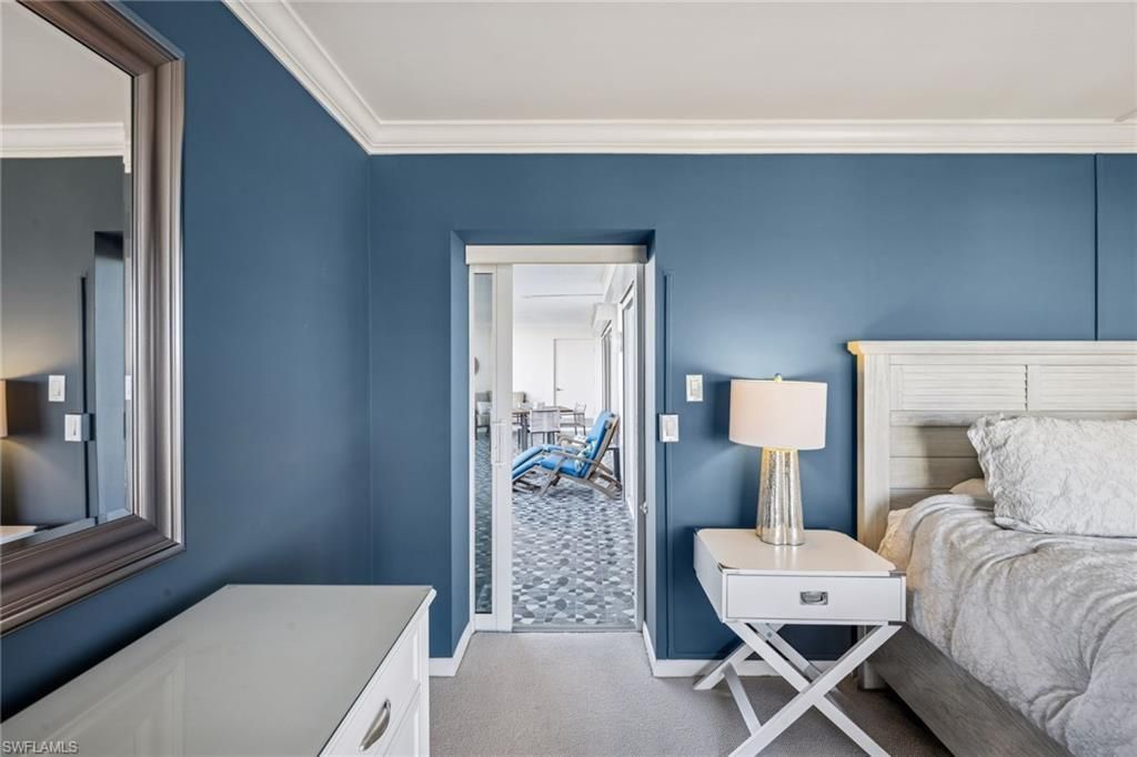 3951 Gulf Shore Blvd N, Unit 505, Naples, FL 34103 Photo