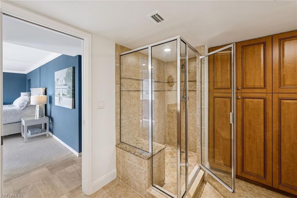 3951 Gulf Shore Blvd N, Unit 505, Naples, FL 34103 Photo