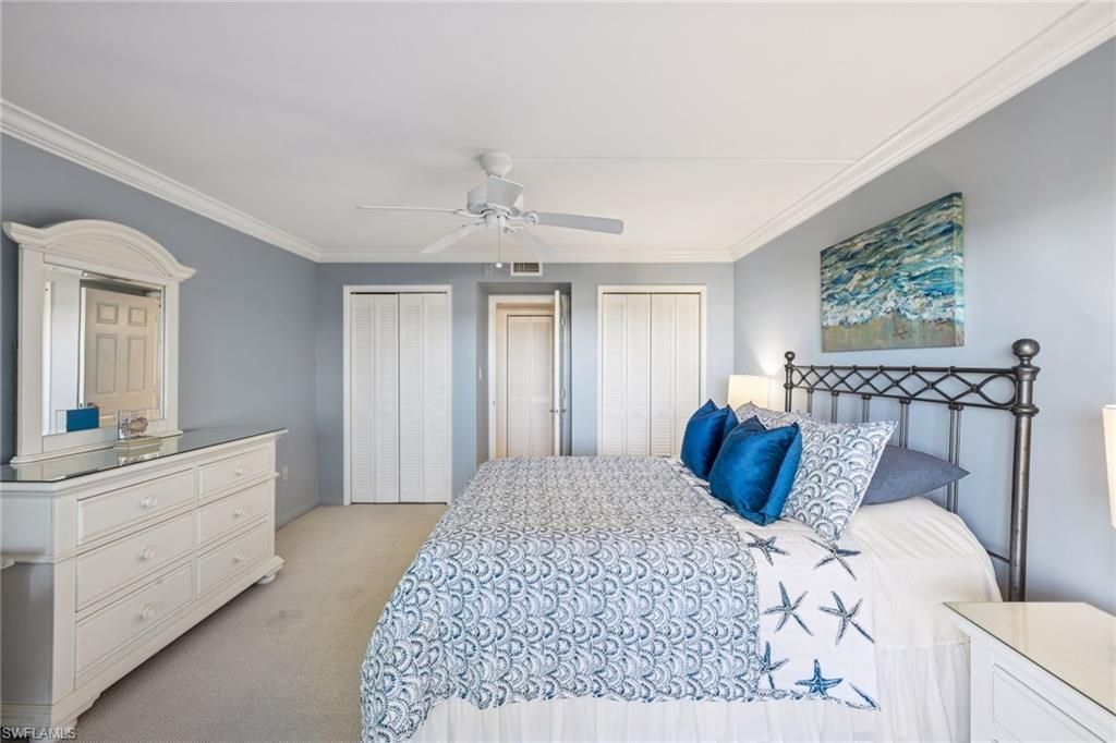 3951 Gulf Shore Blvd N, Unit 505, Naples, FL 34103 Photo