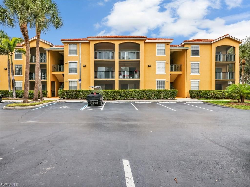 8617 River Homes Ln, Unit 3107, Bonita Springs, FL 34135 Photo