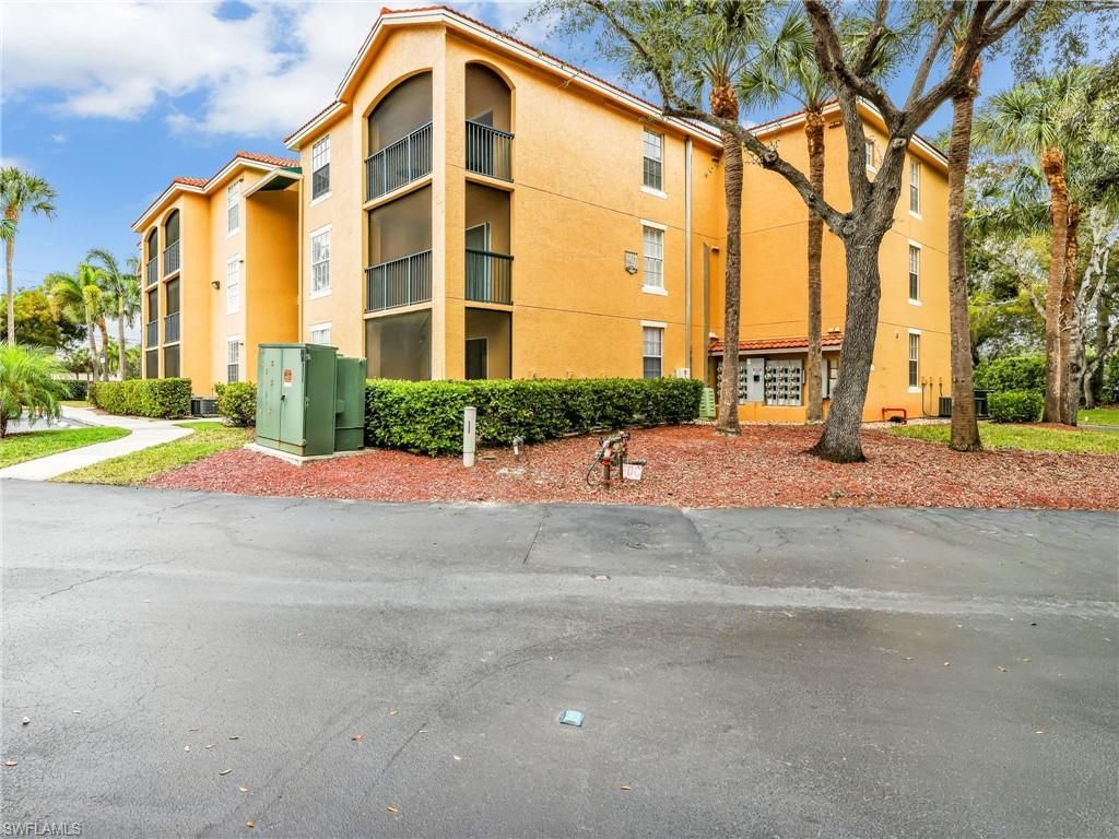 8617 River Homes Ln, Unit 3107, Bonita Springs, FL 34135 Photo