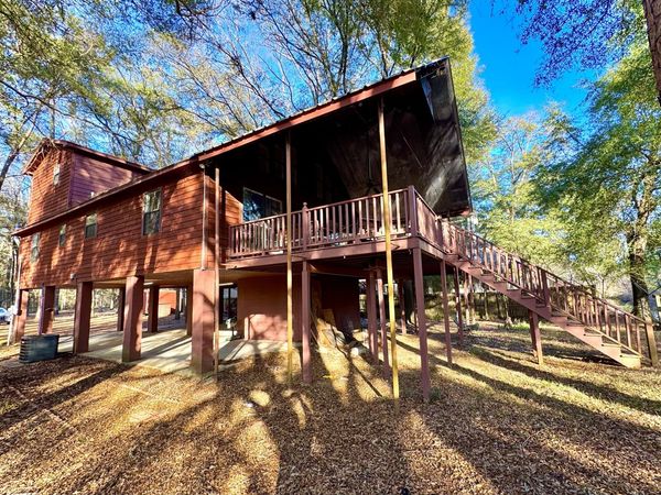 774 River Oaks Drive, West Point, MS 39773