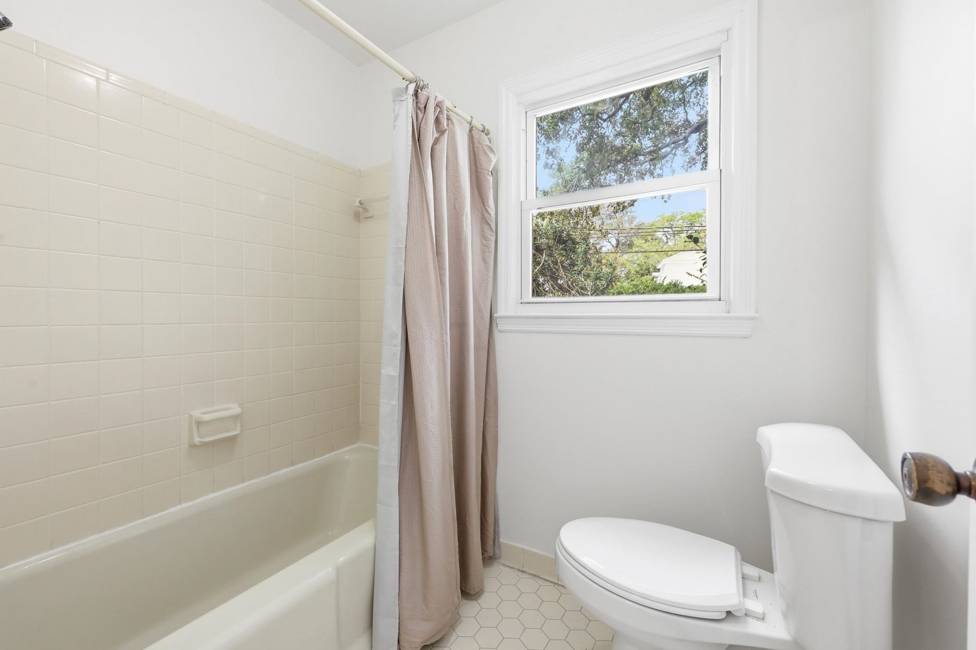 613 Cypress Ct. Photo 27