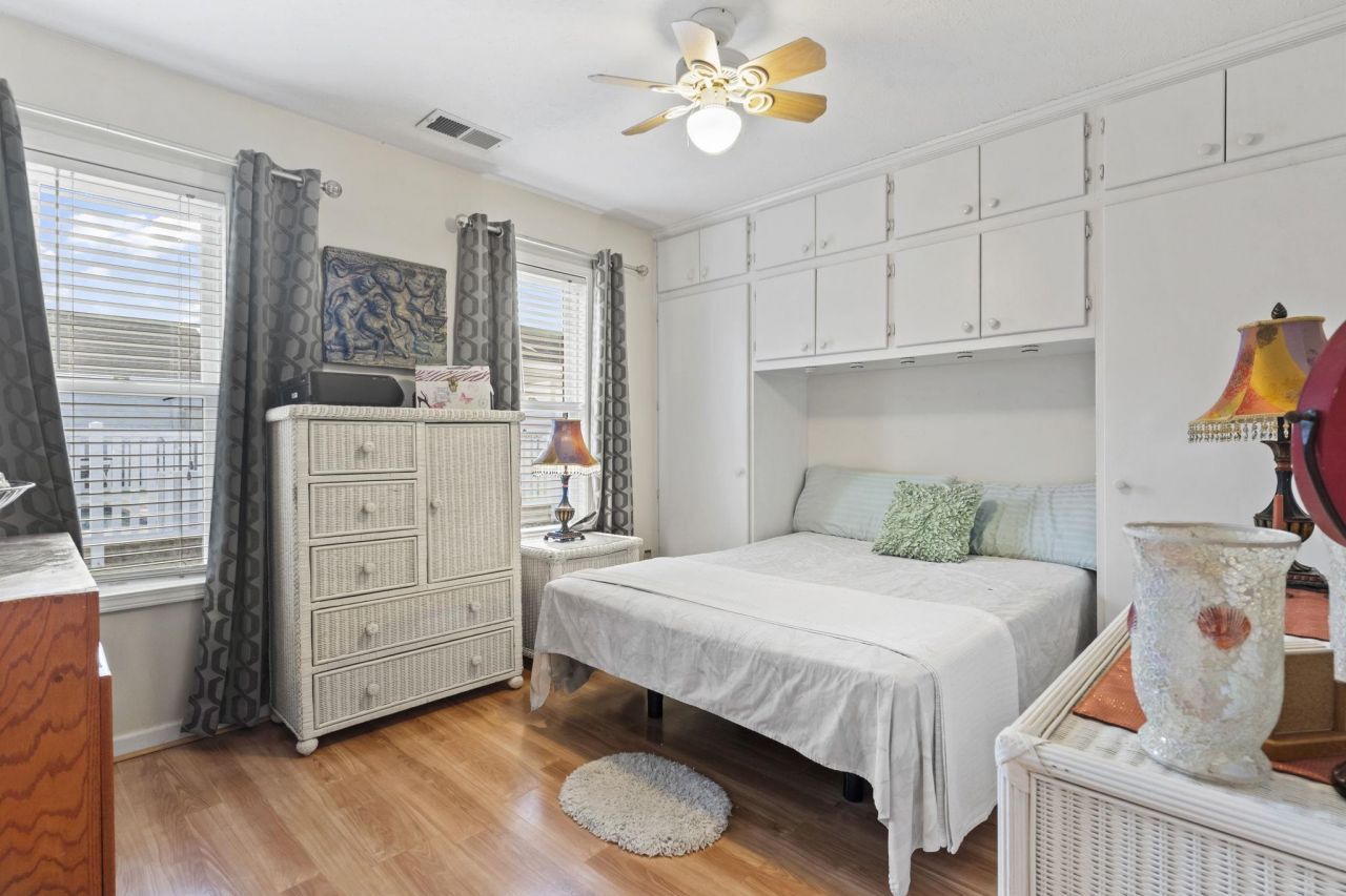 811 9th Ave. S Photo 22