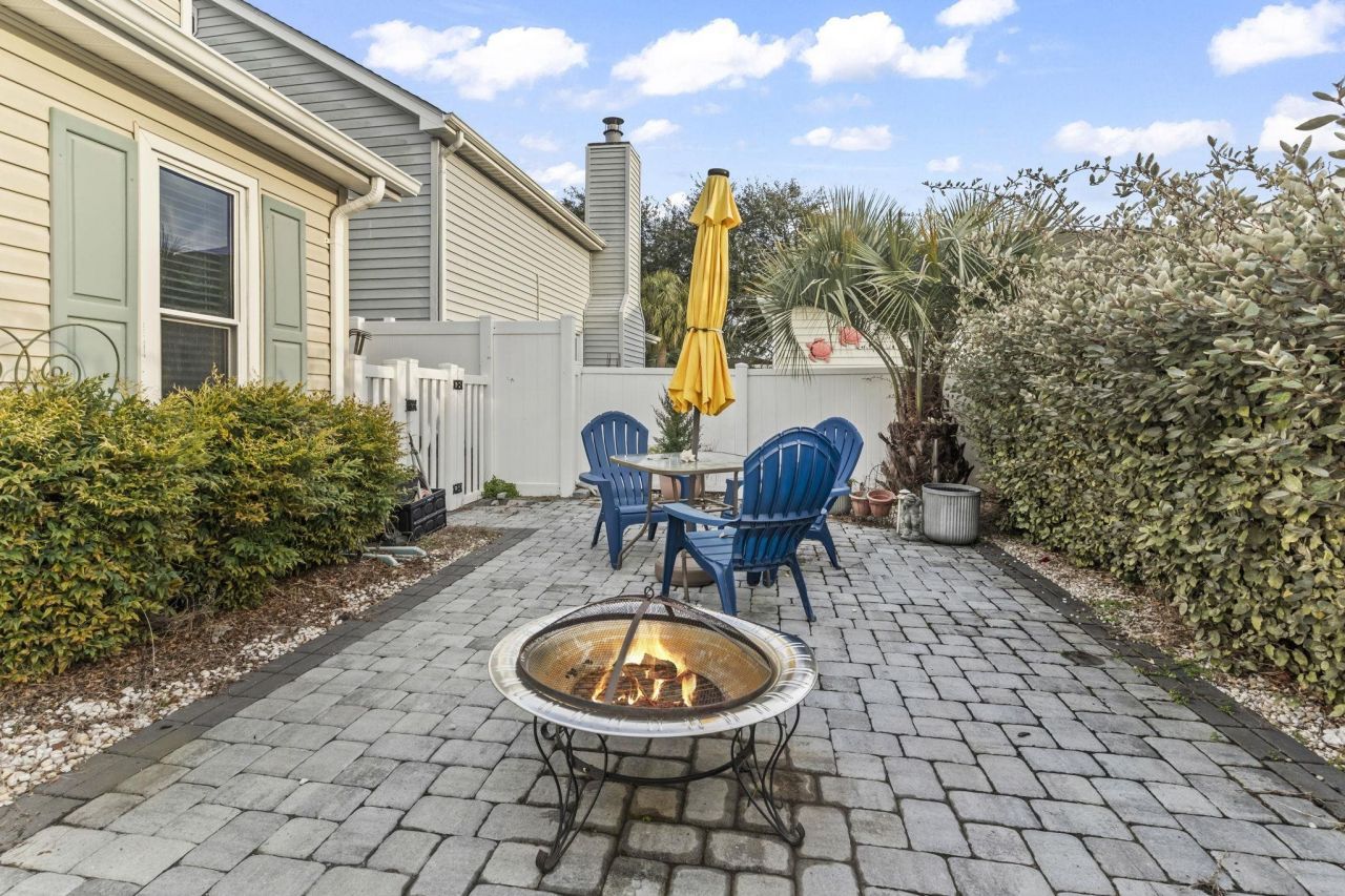 811 9th Ave. S Photo 4