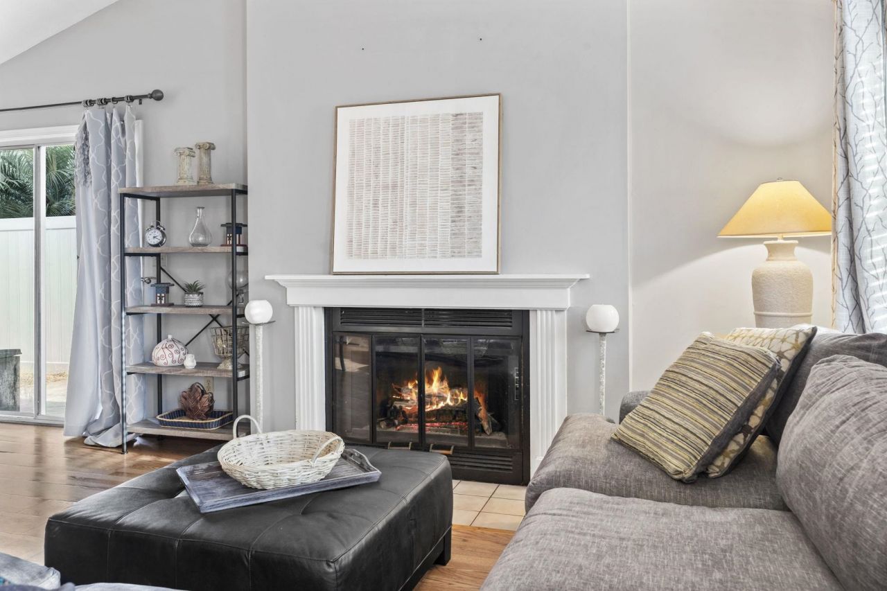 811 9th Ave. S Photo 9