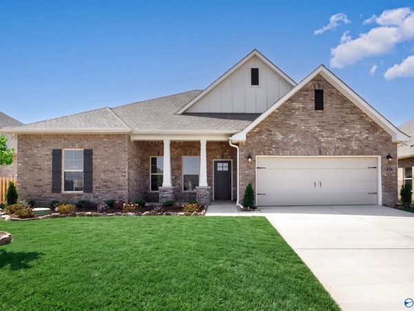 134 Pike Ackert Road, Meridianville, AL 35759