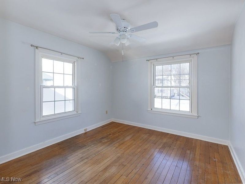 1612 Oakwood Avenue, Akron, OH 44301 Photo 12