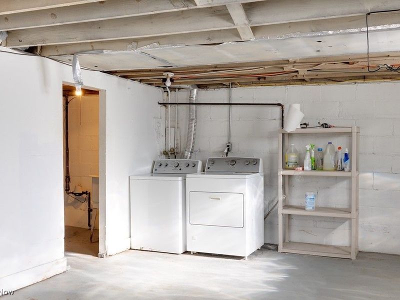 1612 Oakwood Avenue, Akron, OH 44301 Photo 20