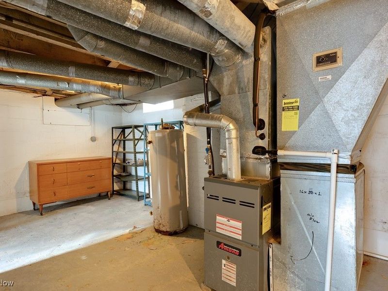 1612 Oakwood Avenue, Akron, OH 44301 Photo 21