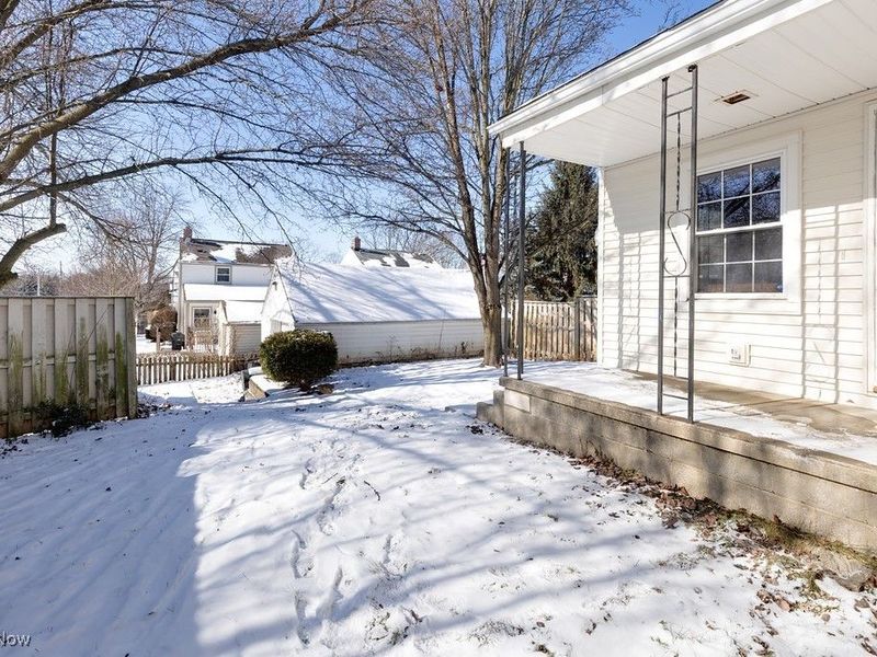 1612 Oakwood Avenue, Akron, OH 44301 Photo 22