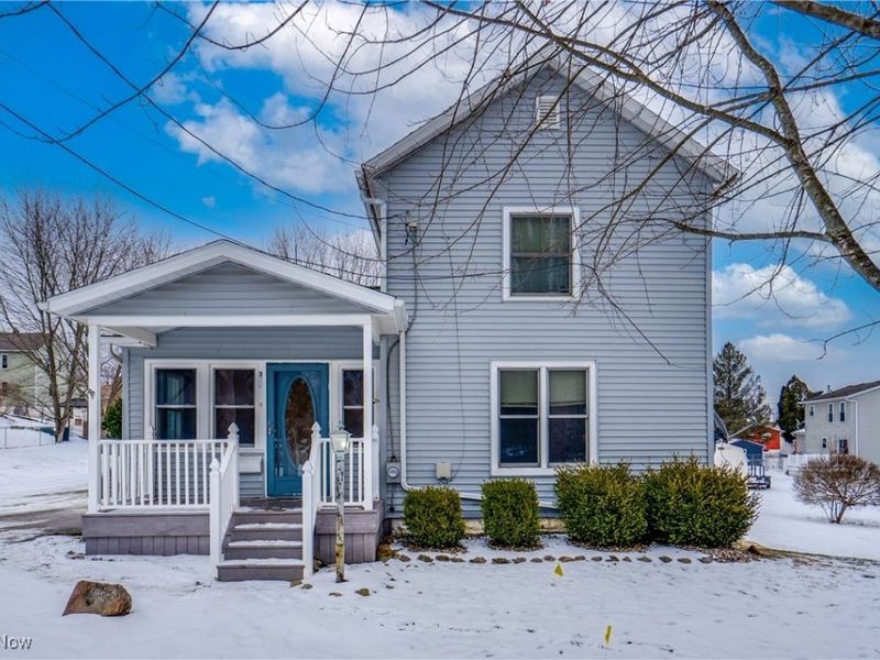 377 Hillsdale Avenue, Barberton, OH 44203 Photo 1