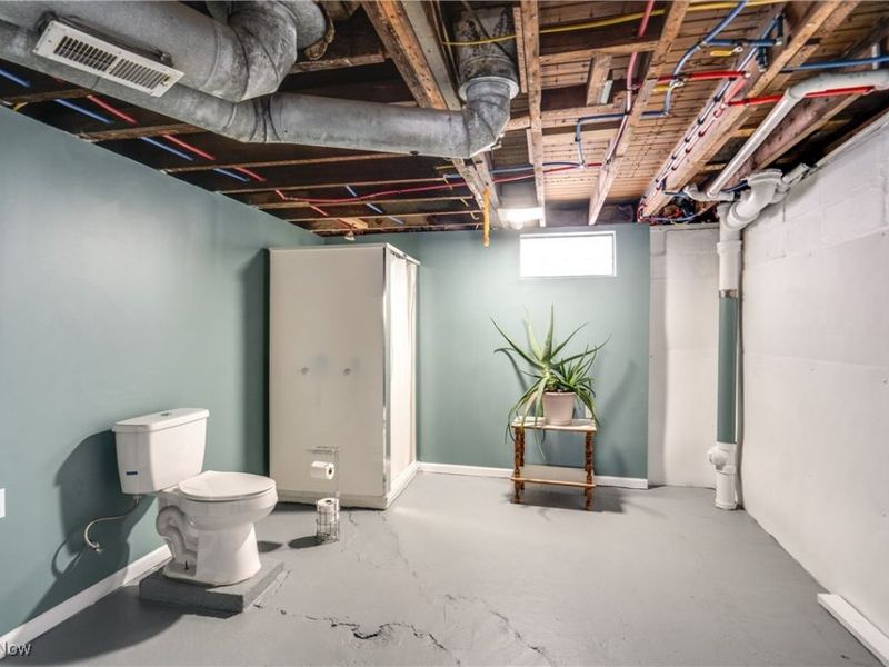 377 Hillsdale Avenue, Barberton, OH 44203 Photo 20