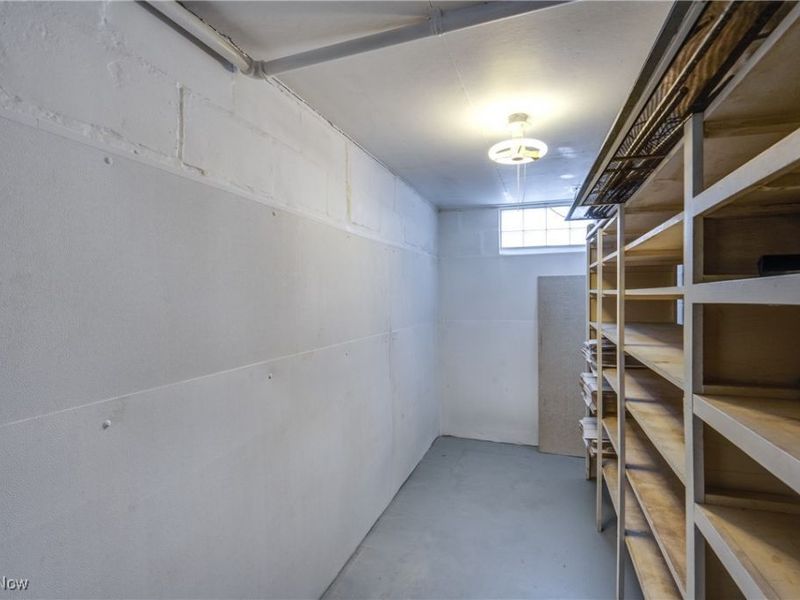 377 Hillsdale Avenue, Barberton, OH 44203 Photo 23