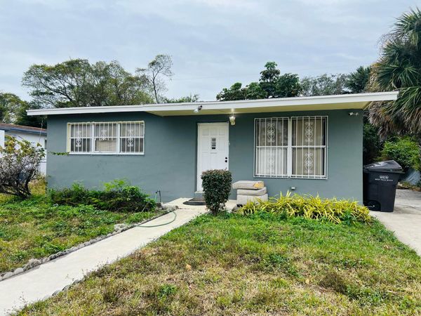 1348 9th Street, West Palm Beach, FL 33401