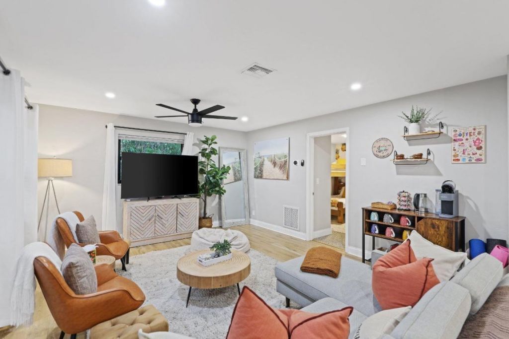 1646 NE 3rd Avenue, Delray Beach, FL 33444 Photo