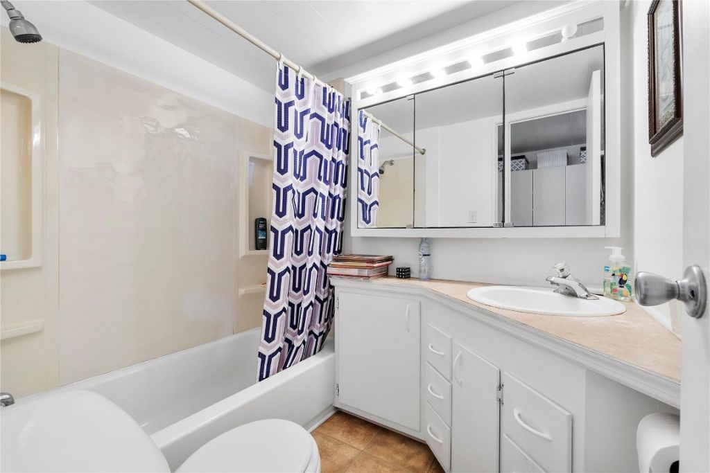 8557 SW 15th Court, Davie, FL 33324 Photo