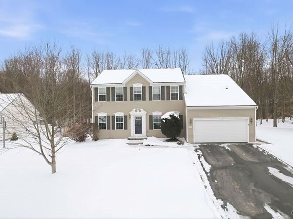 4473 Millstream Drive, Clay, NY 13041