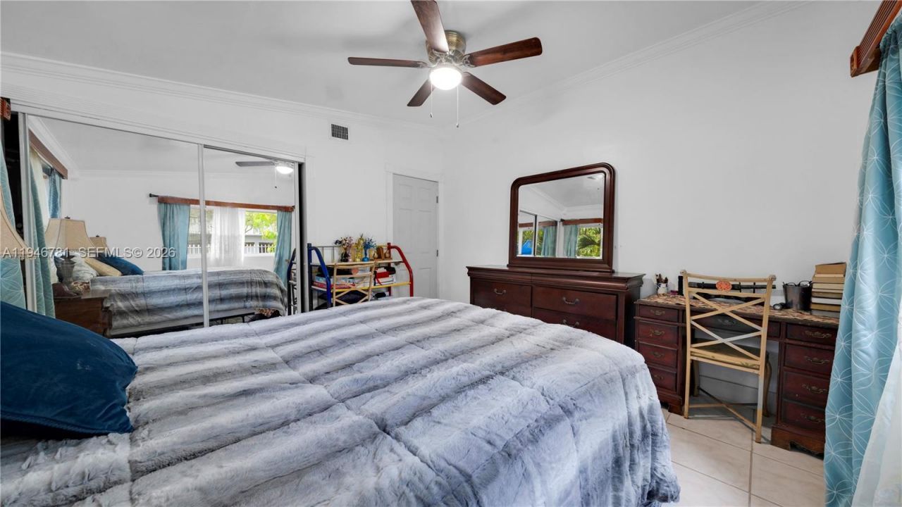 14800 NE 16th Ave , Miami, FL 33161 Photo