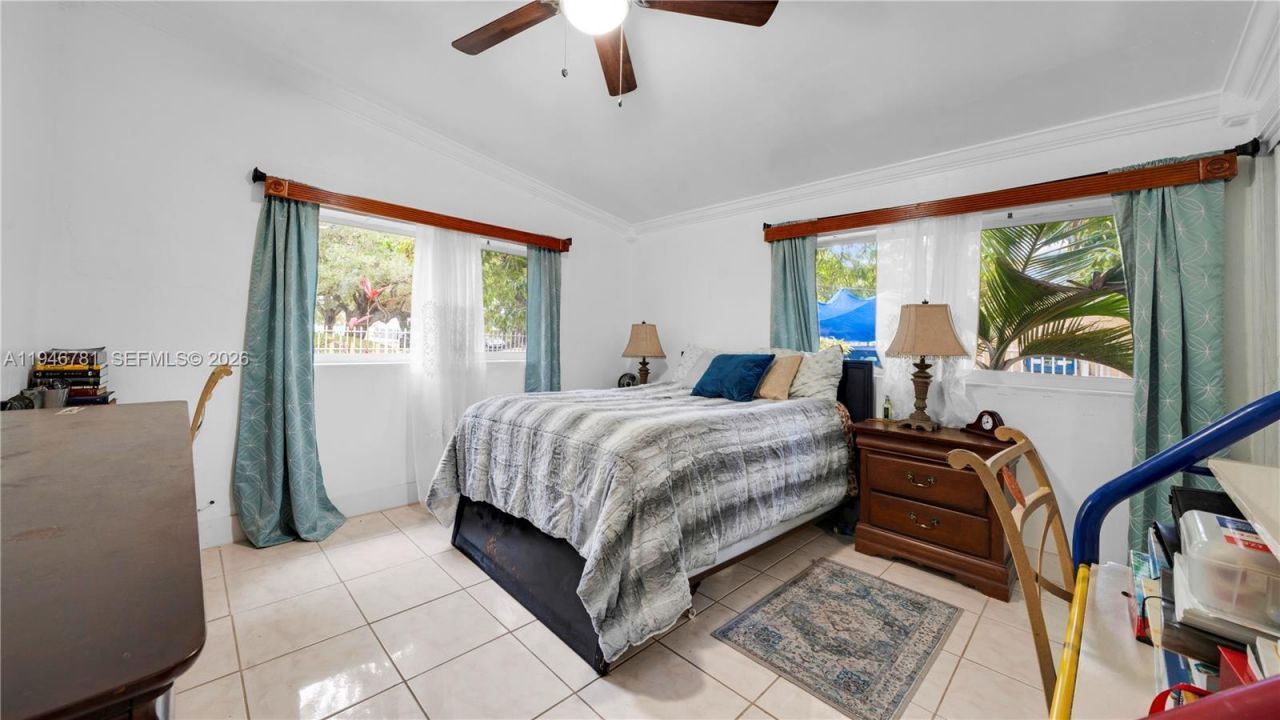 14800 NE 16th Ave , Miami, FL 33161 Photo