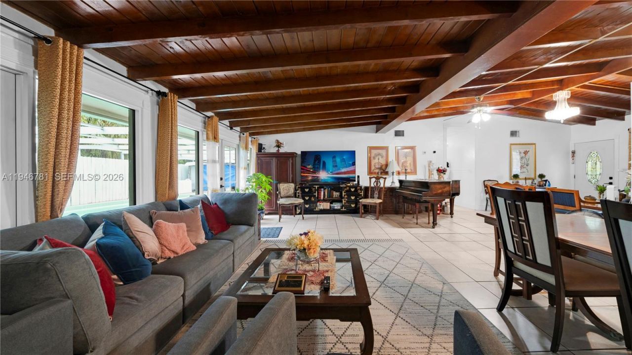 14800 NE 16th Ave , Miami, FL 33161 Photo