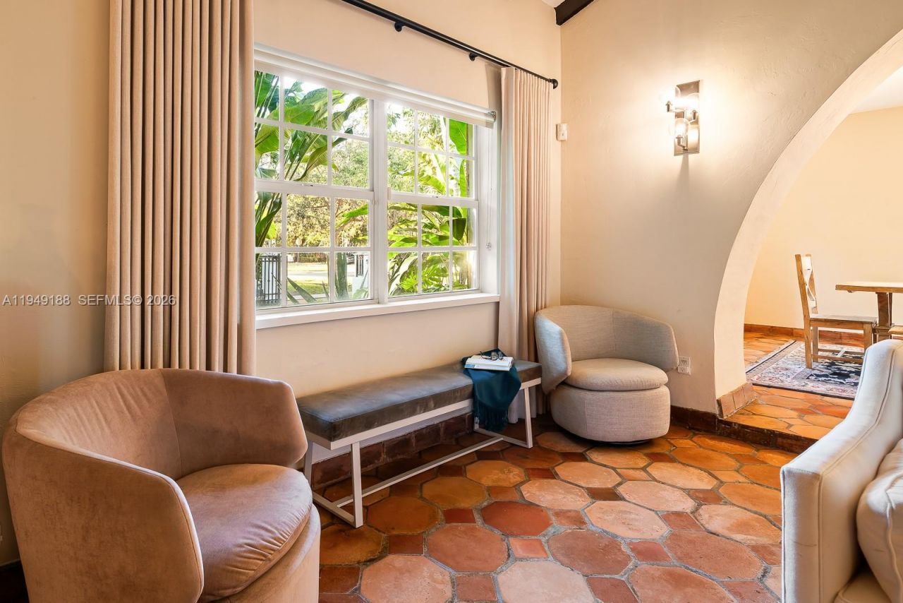 1315 Granada Blvd, Coral Gables, FL 33134 Photo