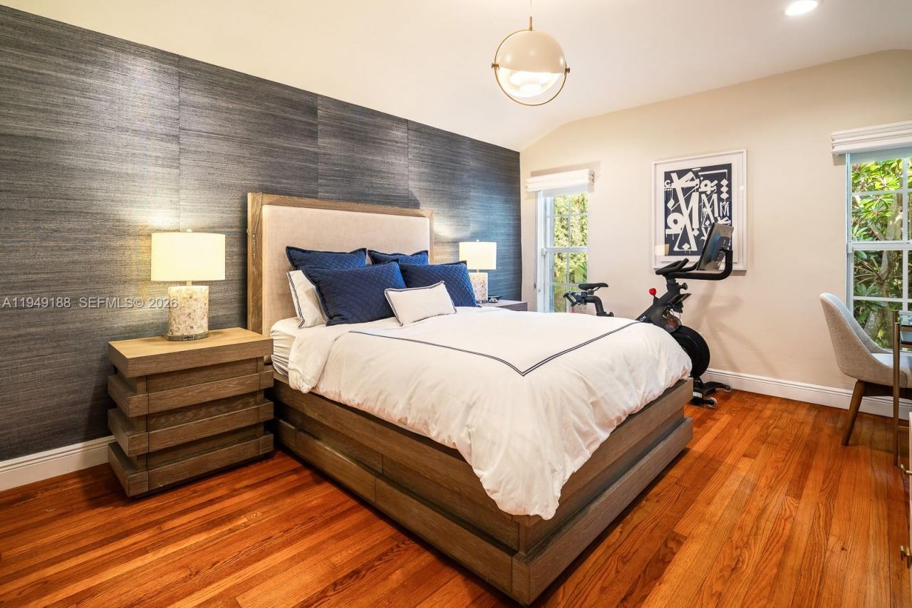 1315 Granada Blvd, Coral Gables, FL 33134 Photo