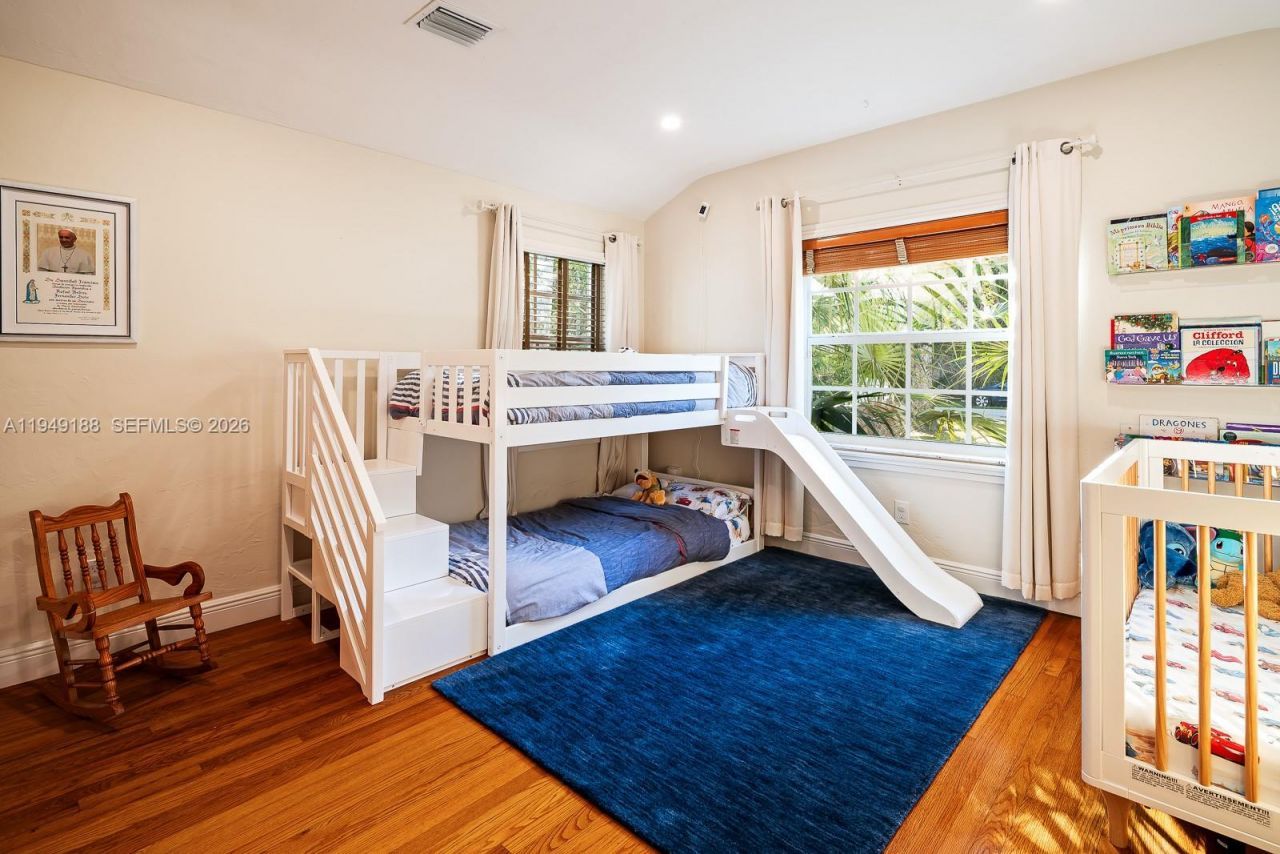 1315 Granada Blvd, Coral Gables, FL 33134 Photo