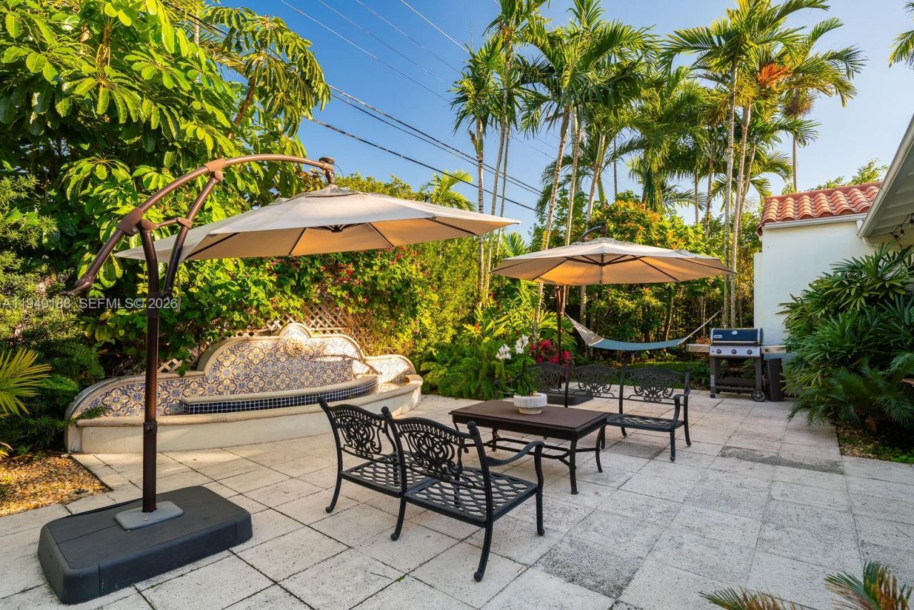 1315 Granada Blvd, Coral Gables, FL 33134 Photo