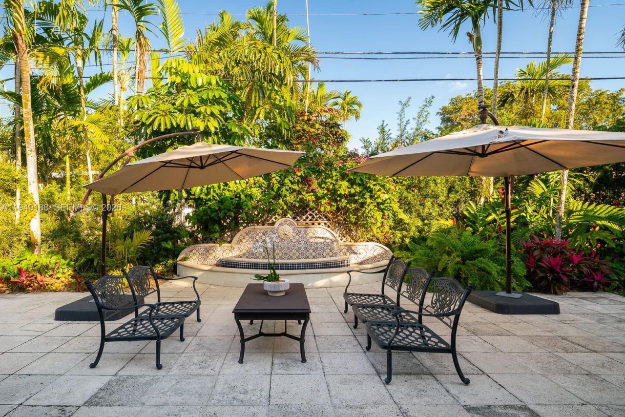 1315 Granada Blvd, Coral Gables, FL 33134 Photo