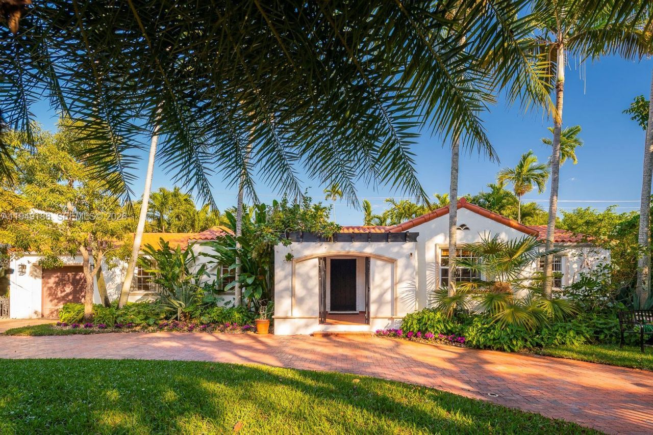 1315 Granada Blvd, Coral Gables, FL 33134 Photo