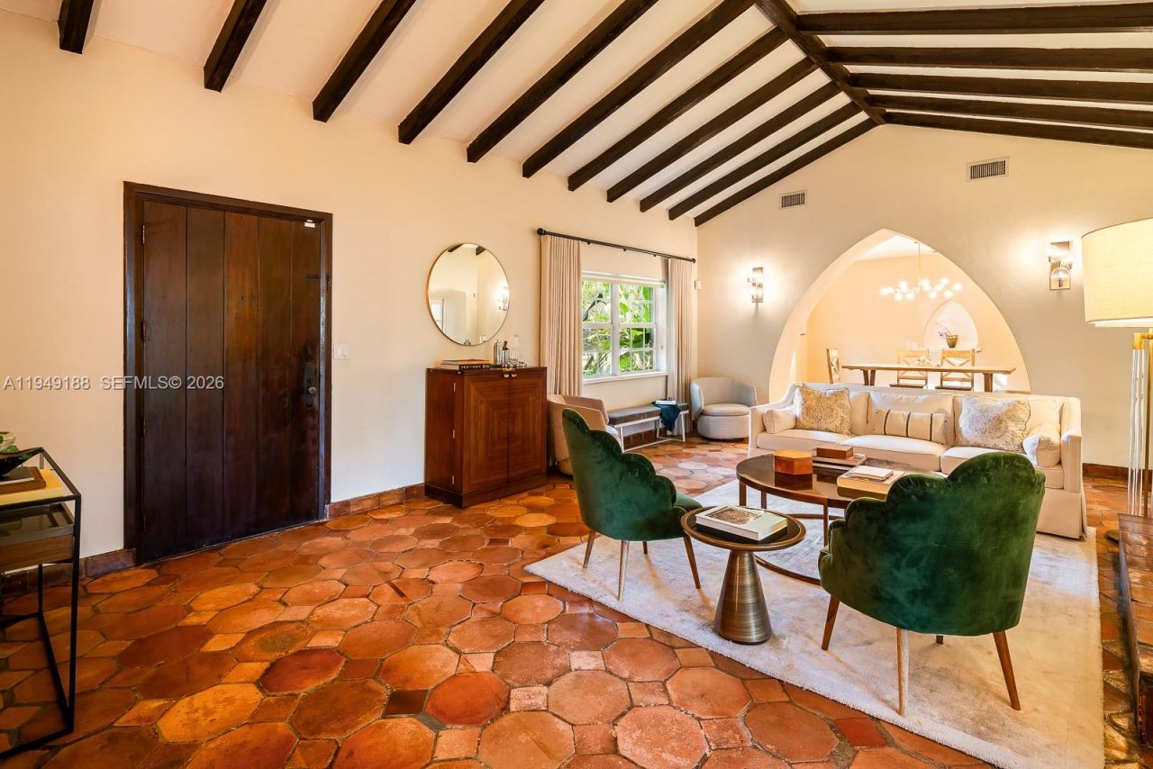 1315 Granada Blvd, Coral Gables, FL 33134 Photo