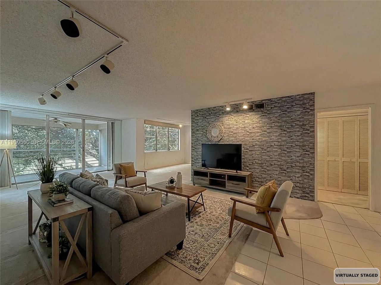 806 Cypress Grove Ln, Unit 303, Pompano Beach, FL 33069 Photo