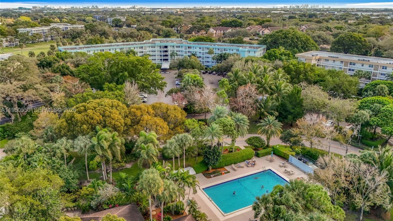 806 Cypress Grove Ln, Unit 303, Pompano Beach, FL 33069 Photo