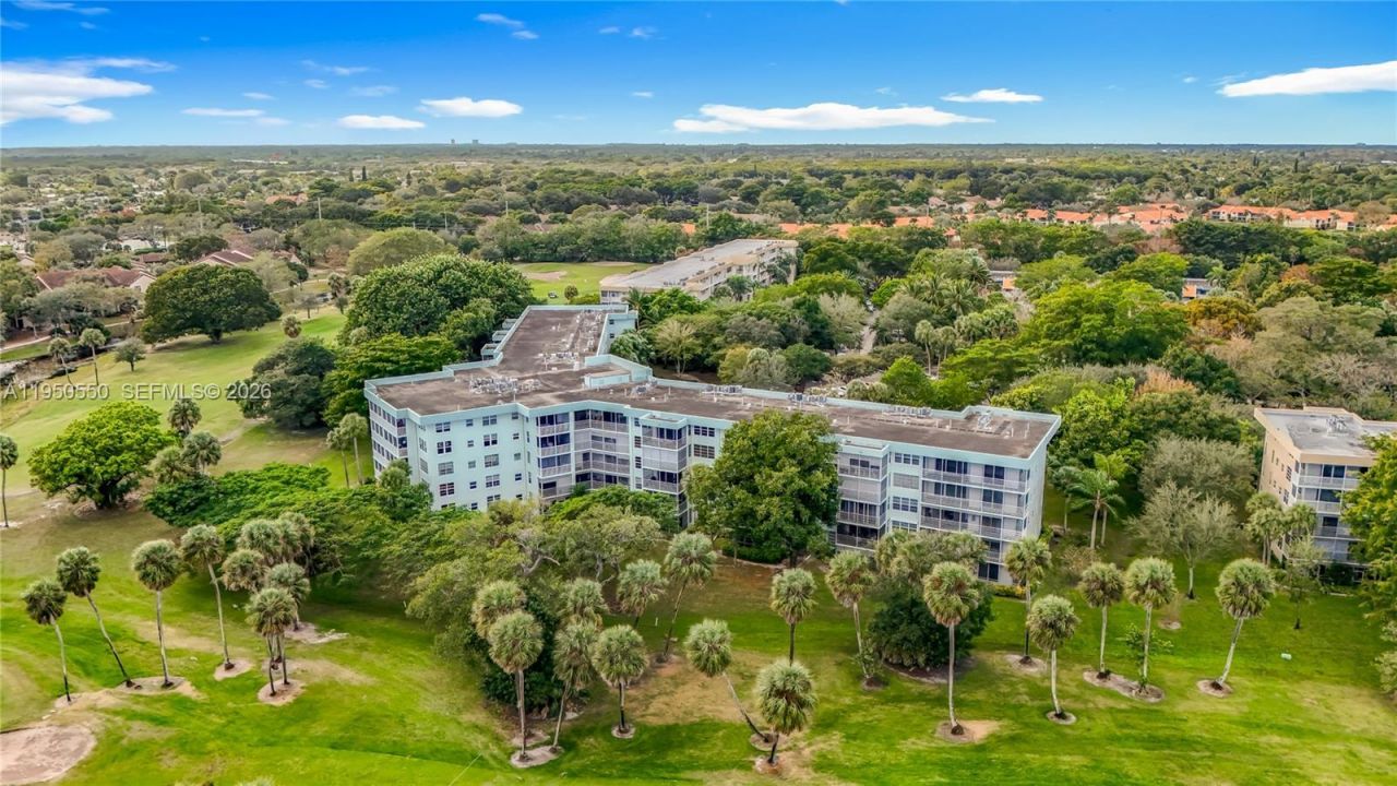 806 Cypress Grove Ln, Unit 303, Pompano Beach, FL 33069 Photo