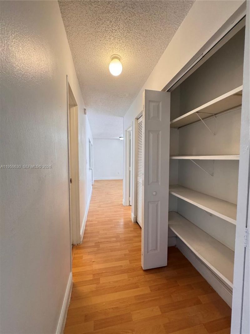 4154 NW 79th Ave, Unit 2B, Doral, FL 33166 Photo