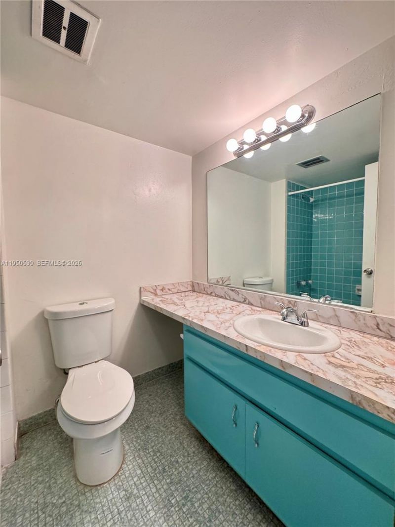 4154 NW 79th Ave, Unit 2B, Doral, FL 33166 Photo