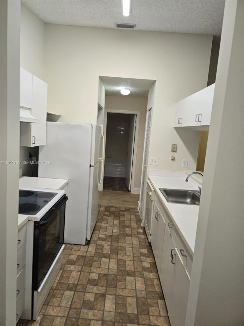 Please Call For Address, Unit 304, Miami, FL 33196 Photo