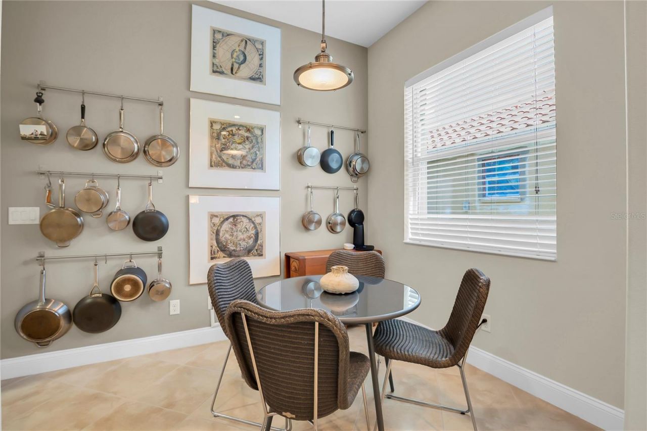 6682 41st Street Circle E, Sarasota, FL 34243 Photo