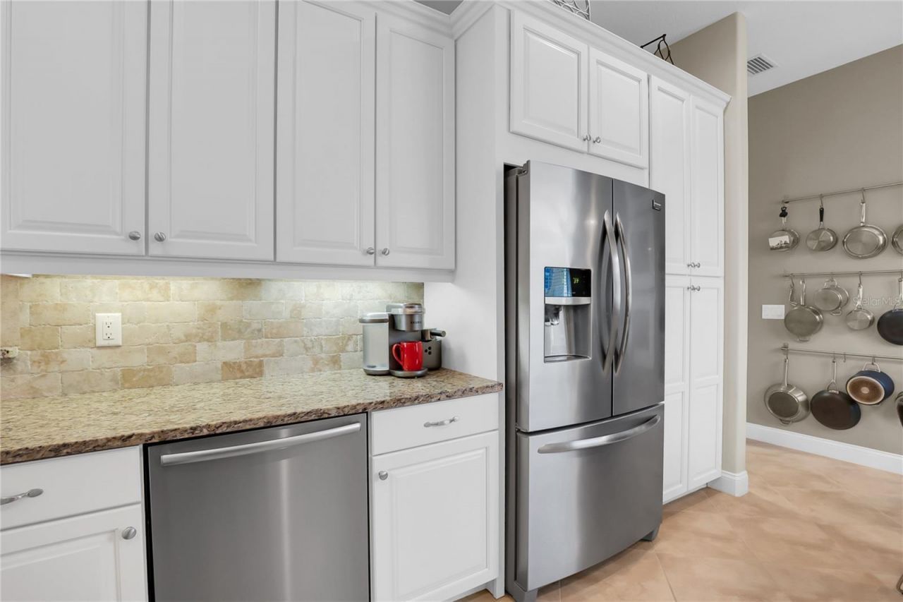 6682 41st Street Circle E, Sarasota, FL 34243 Photo