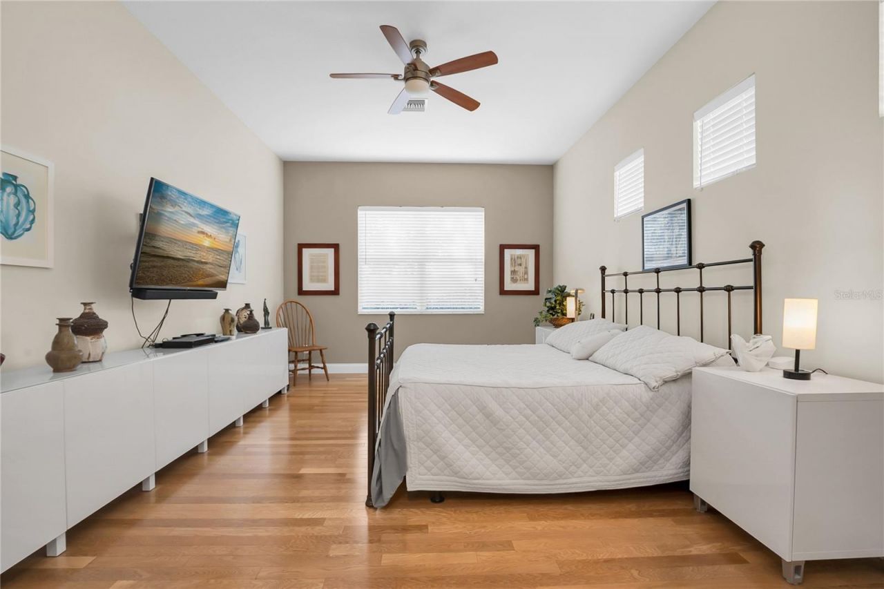 6682 41st Street Circle E, Sarasota, FL 34243 Photo