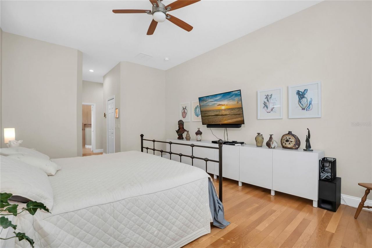 6682 41st Street Circle E, Sarasota, FL 34243 Photo