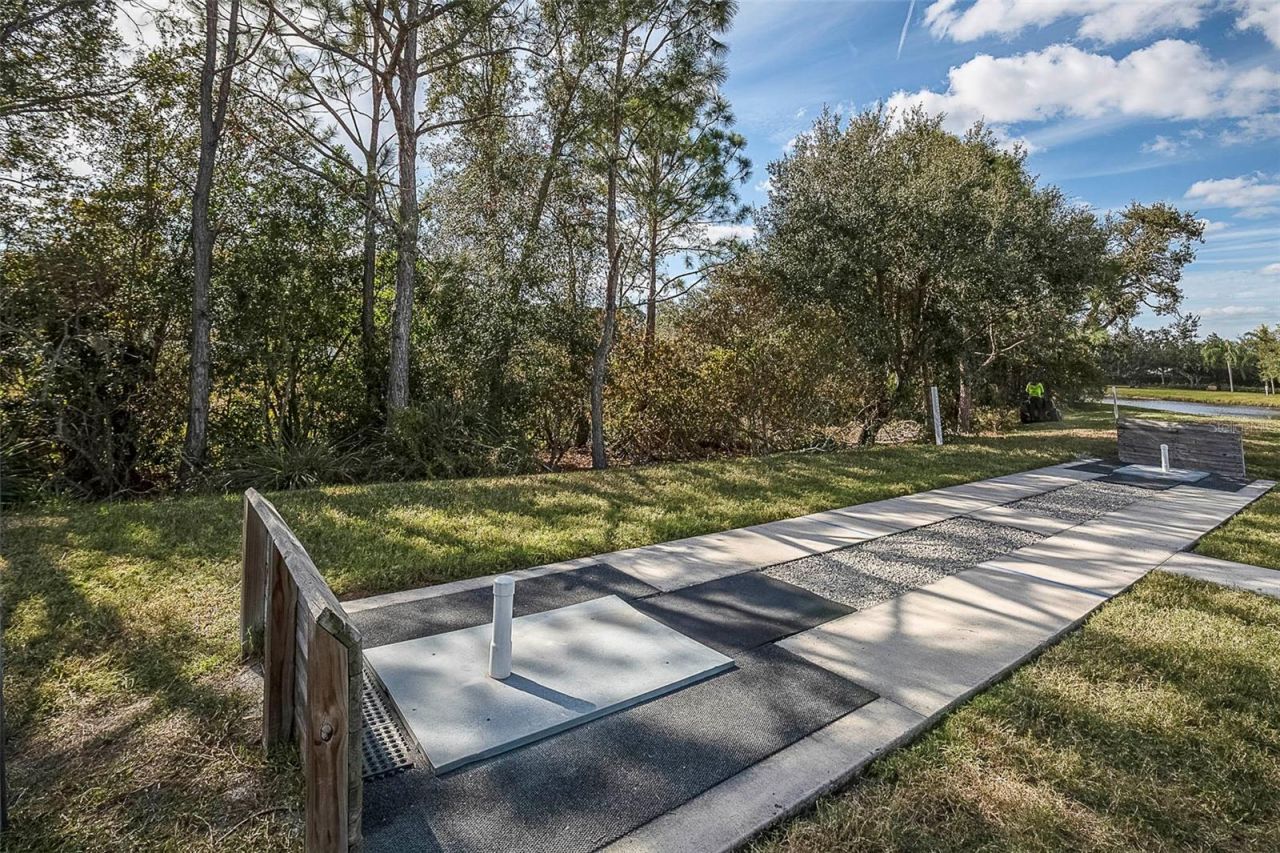 6682 41st Street Circle E, Sarasota, FL 34243 Photo