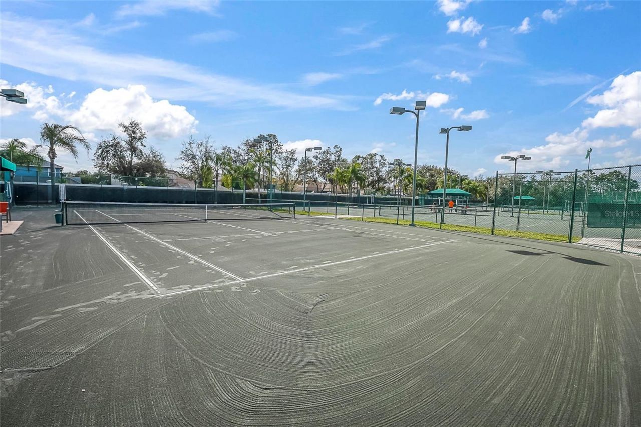 6682 41st Street Circle E, Sarasota, FL 34243 Photo