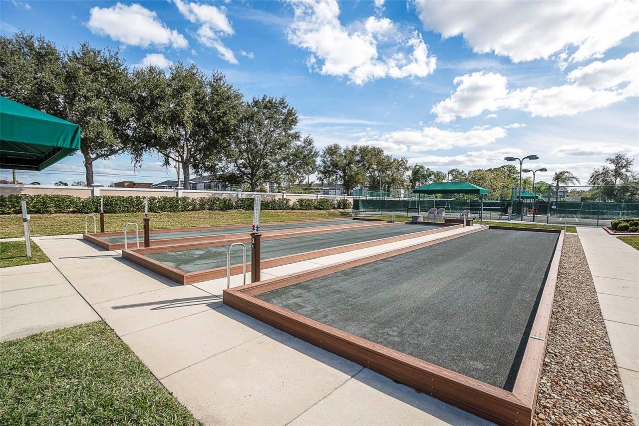 6682 41st Street Circle E, Sarasota, FL 34243 Photo