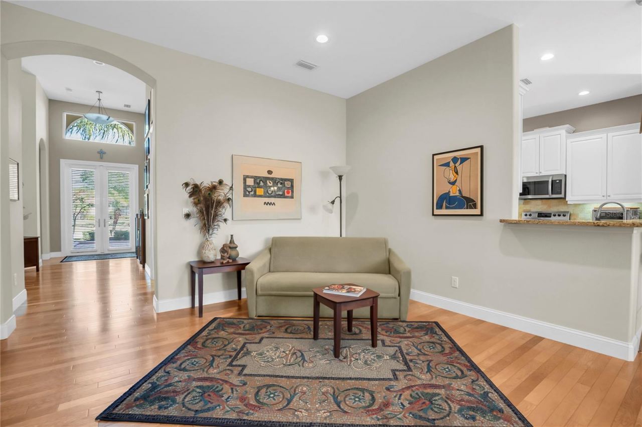 6682 41st Street Circle E, Sarasota, FL 34243 Photo