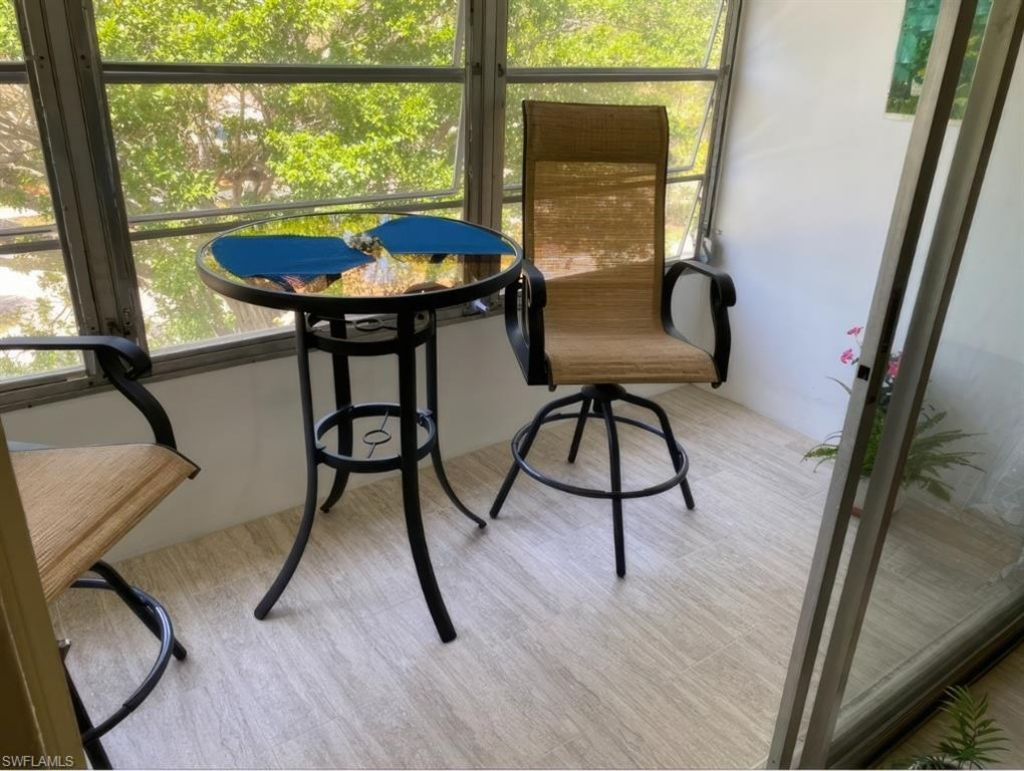 72 7th St S, Unit 306, Naples, FL 34102 Photo