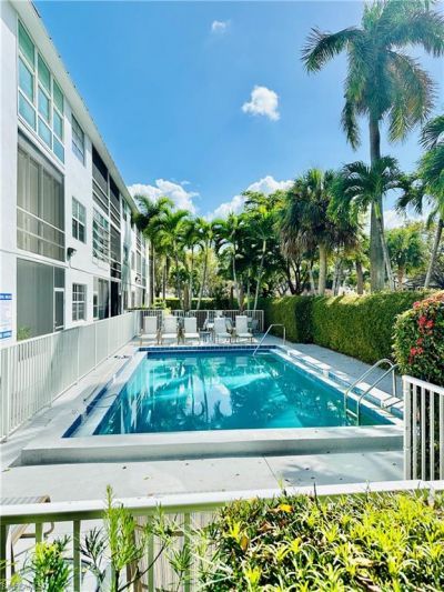 72 7th St S, Unit 306, Naples, FL 34102 Photo