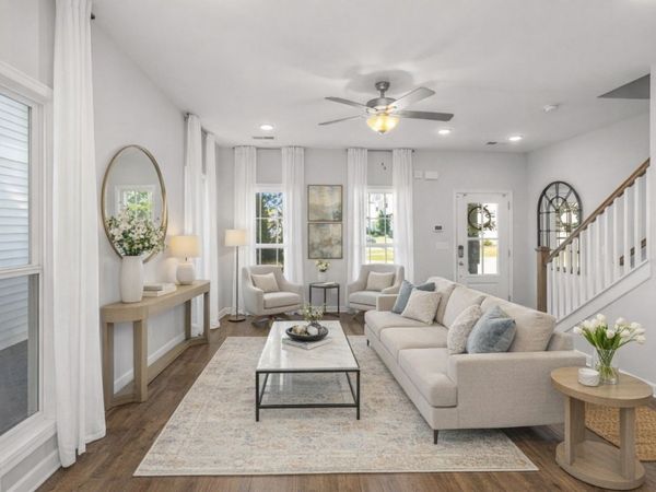 2804 Sonoma Way, Columbia, TN 38401