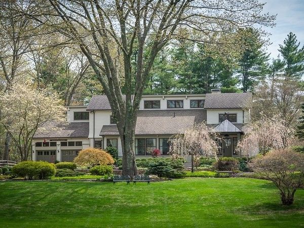 103 Essex Street, Hamilton, MA 01982